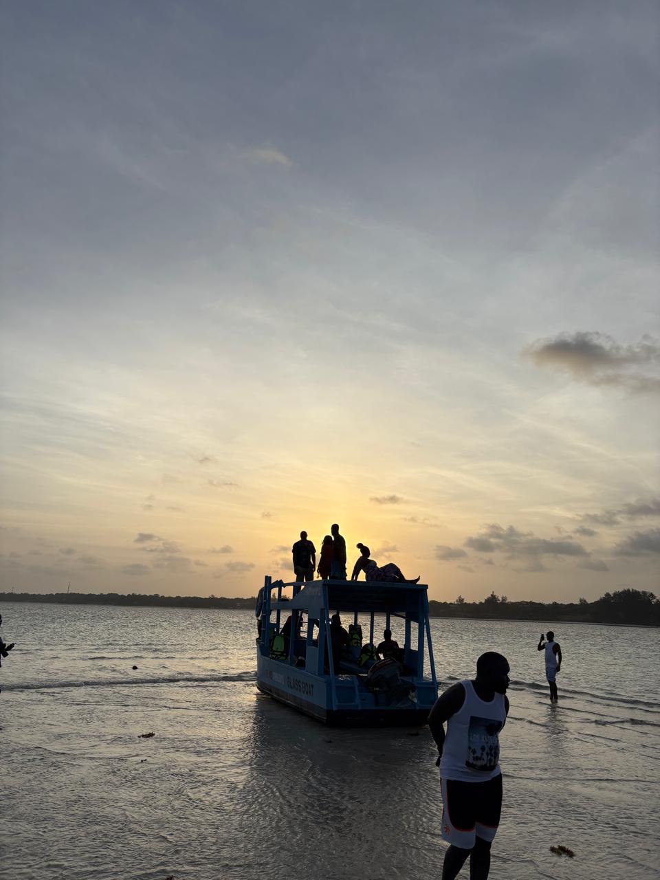 Guests exploring the Kenyan coast with Sudi